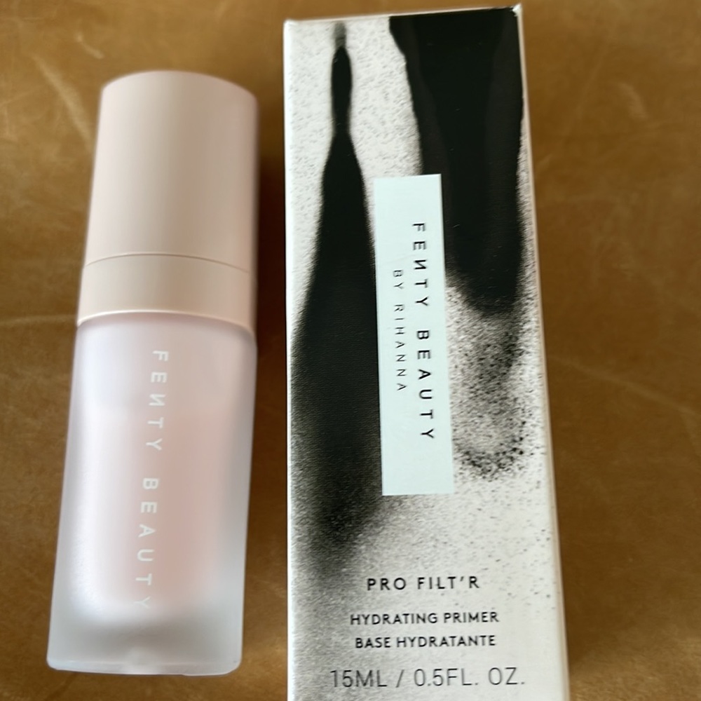 FENTY PRO FILT'R TRAVEL SIZE INSTANT RETOUCH PRIMER. New . 15 ml.Soft Silk